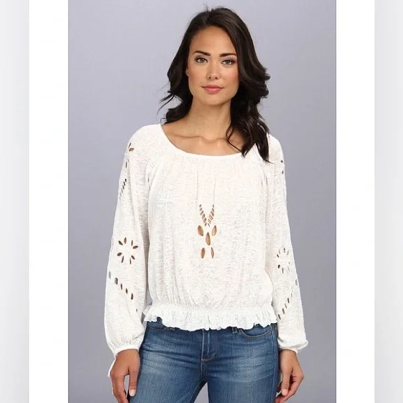 Free People Ivory Cut Out Peasant Blouse - Size Medium - Picture 1 of 14